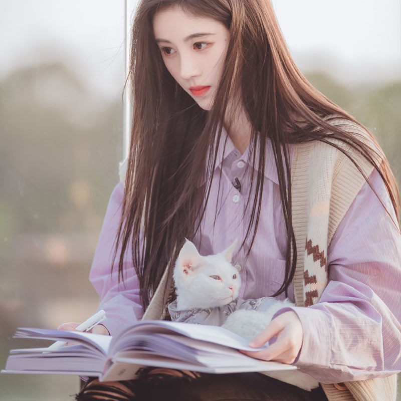 Áo sơ mi tím + Áo gile CÚC TỊNH Y