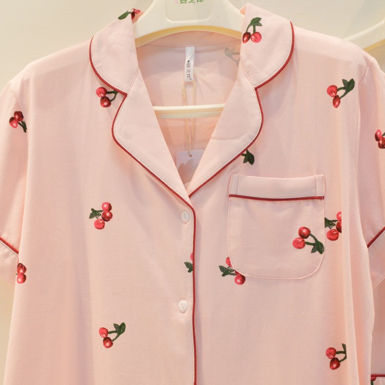 Bộ đồ ngủ mặc nhà lụa satin cao cấp chất mát hoạ tiết trái cây 4 màu mùa hè 2021 | BigBuy360 - bigbuy360.vn