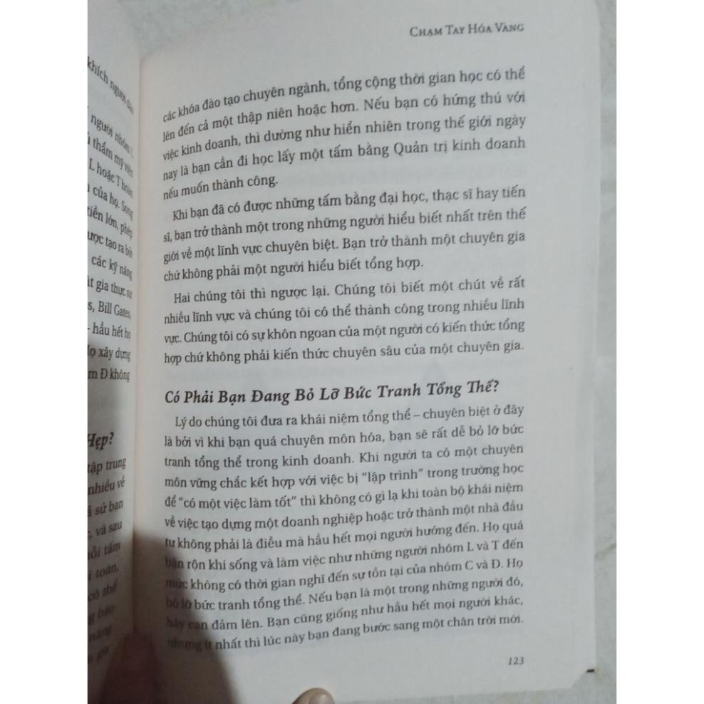 Sách - Chạm Tay Hóa Vàng - NXB trẻ