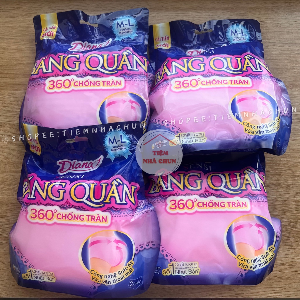 Gói 2 Miếng Băng Vệ Sinh Diana Dạng Quần 360 Độ Chống Tràn Ban Đêm Size SM / SIZE ML