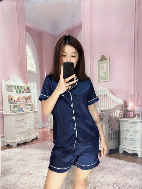 Dài cộc satin thiết kế | BigBuy360 - bigbuy360.vn