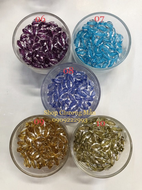 100G Chuỗi Hạt Pha Lê Nhựa Xoắn Wat (có nhân màu)
