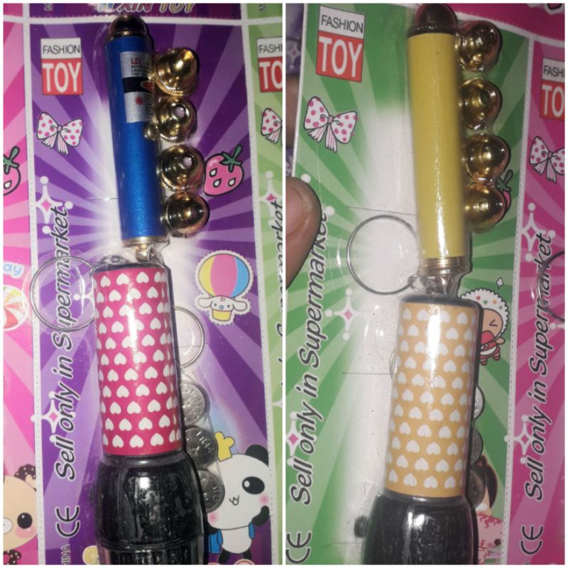 Sét 2 cái móc khóa đèn pin_lazer mini bằng nhựa kèm pin và phụ kiện(không đổi hình như xưa)