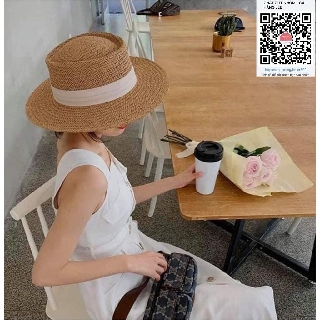 ( SẴN) MŨ CÓI QCCC HOT HIT