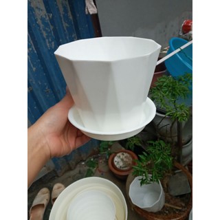 10 Chậu nhựa tặng đĩa đựng nước phi 15cm cao 13cm
