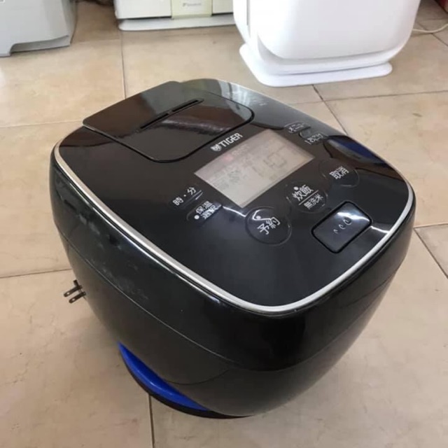 NỒI CƠM ĐIỆN CAO TẦN NHẬT BẢN TIGER
