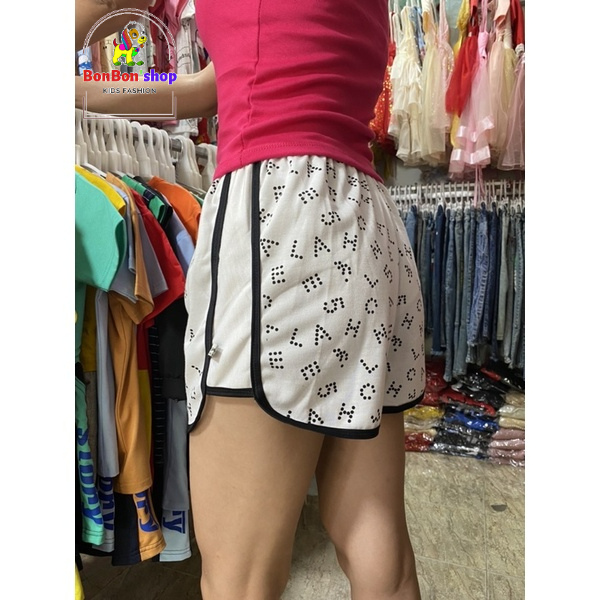 Quần bigsize cho nữ kiểu dáng trẻ trung