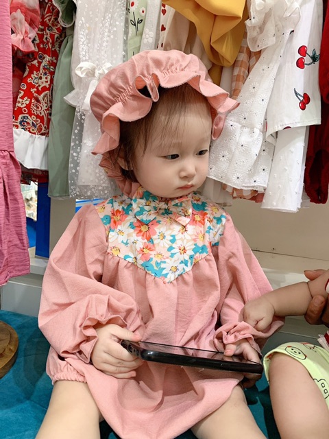 Body tay phồng phối hoa ngực | BigBuy360 - bigbuy360.vn