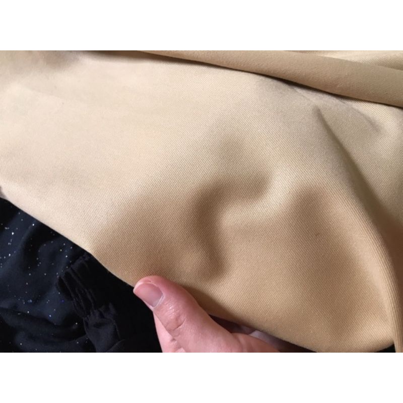 Chân Váy dài chữ A xếp ly cho nữ công sở Z003 màu BE/ĐEN/TRẮNG | BigBuy360 - bigbuy360.vn