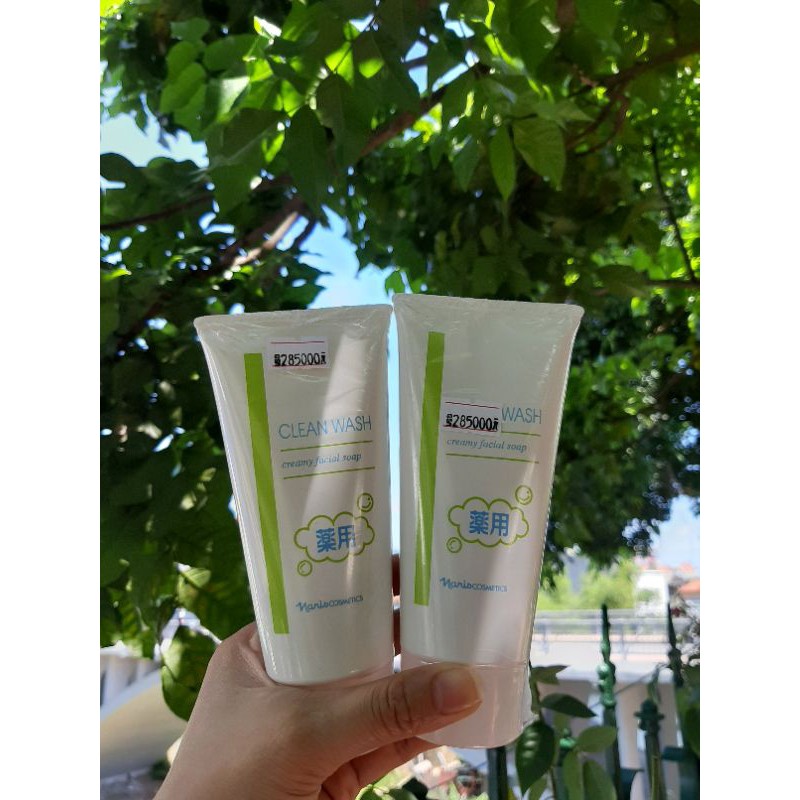 Sữa rửa mặt tẩy trang Naris