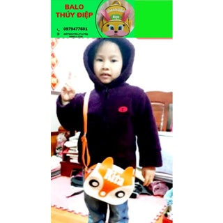 túi đeo chéo cho bé đi chơi may tên miễn phí