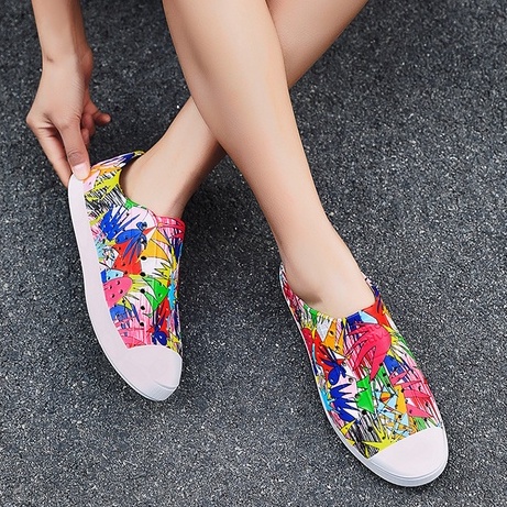 Giày nhựa đi mưa native hoa văn vệt sơn SHINNATIVE05 khuyến mãi kèm theo 2 jibitz native