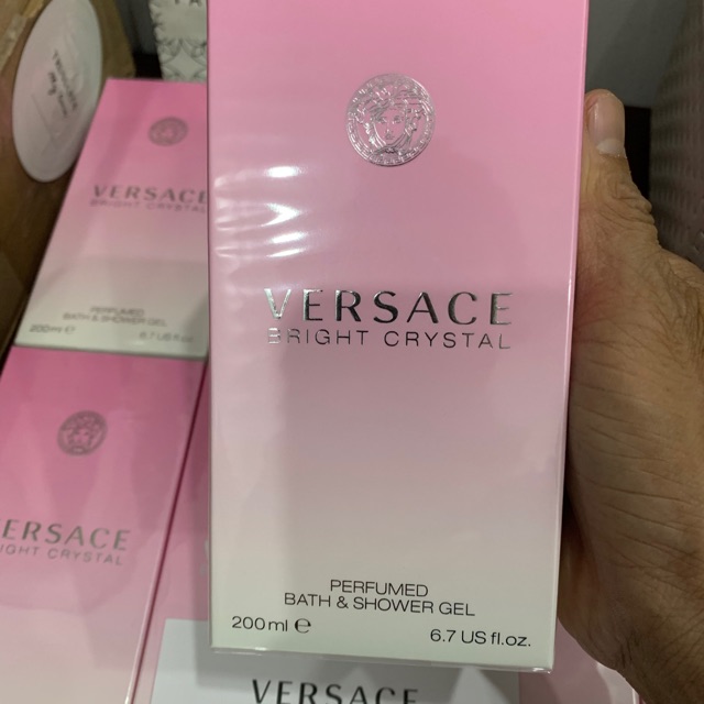 Sữa tắm Versace Bright Crystal Bath & Shower Gel 200ml full seal