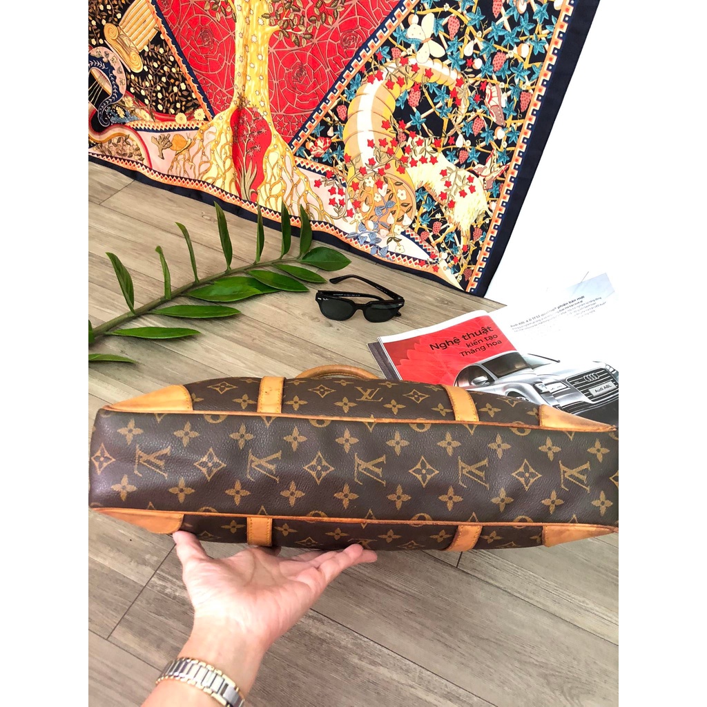 Thanh lý cặp công sở nam hiệu Eo Vì cổ | BigBuy360 - bigbuy360.vn