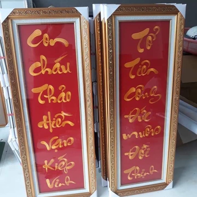 Tranh thêu thành phẩm câu đối đỏ