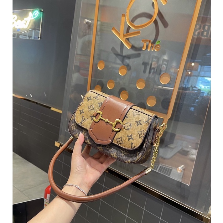 Túi Xách nữ kẹp nách l v tag D hàng đẹp