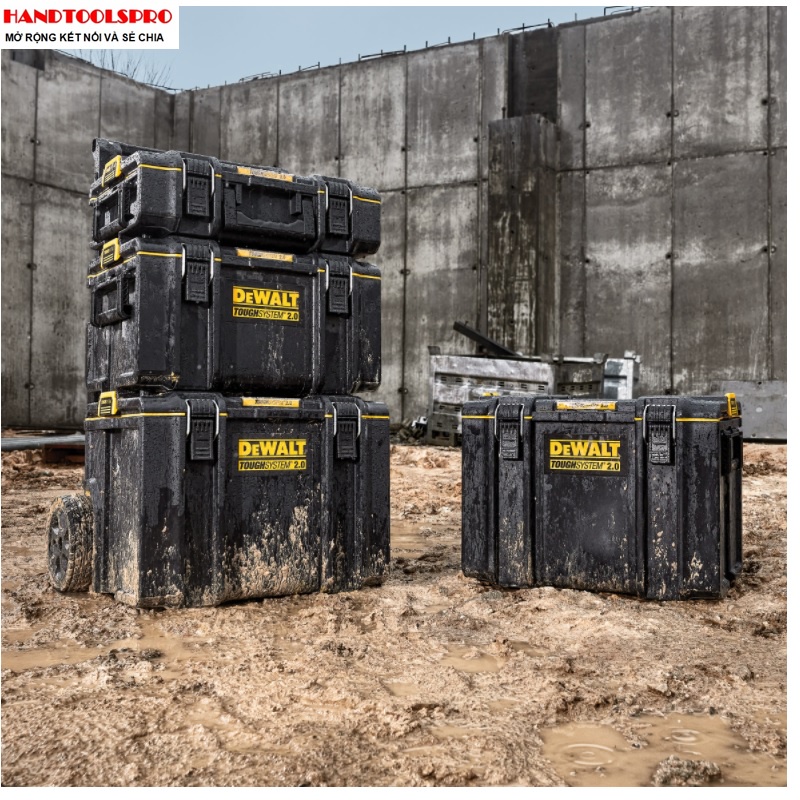 Hộp dụng cụ có xe đẩy  554x500x685mm Dewalt DWST83295-1