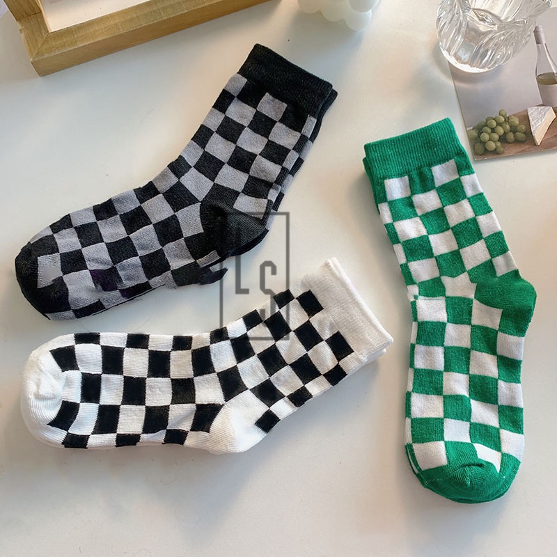 Vớ caro ulzzang unisex cổ trung -