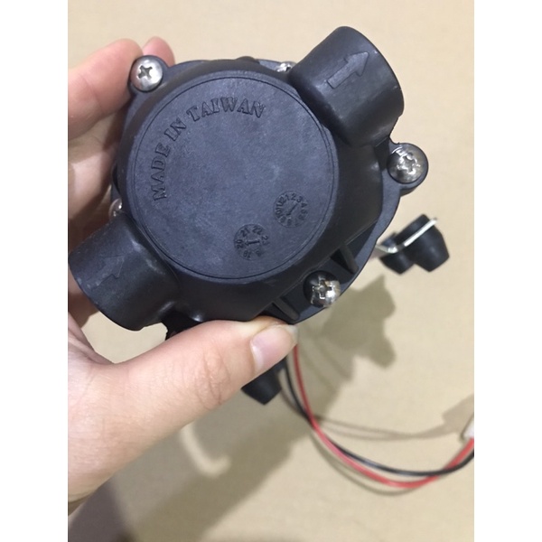 Bơm tăng áp Hf8366 24v máy lọc nước