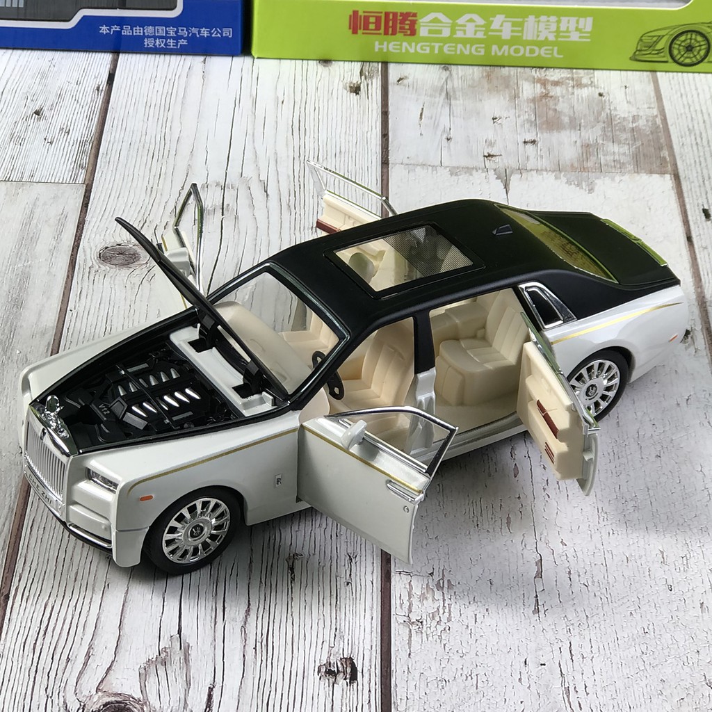 Mô hình xe Rolls Royce Phantom VIII tỉ lệ 1:24 Chezhi cực đẹp, thế hệ mới nhất