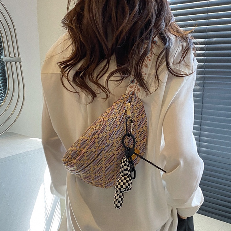 Túi đeo chéo IELGY kẻ sọc caro trắng đen phong cách Nhật Bản cho nữ