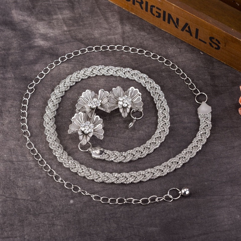 Đai váy đi biển mùa hè