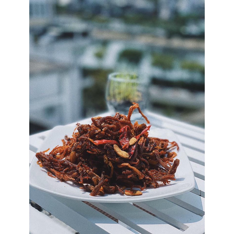 [Hủ 200g] Khô heo cháy tỏi loại ngon - Đồ ăn vặt Nhà Gấu | BigBuy360 - bigbuy360.vn