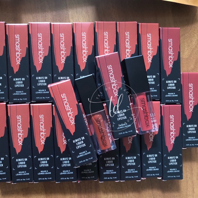 Son kem lì Smashbox Out Loud, Liquid Fire