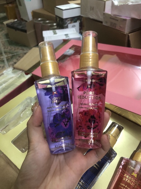 Xịt thơm toàn thân Victoria's Secret Auth Uk 60ml