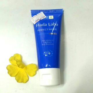 Sữa rửa mặt dưỡng trắng mịn mượt Hada Labo 25g ( tuýp nhỏ )