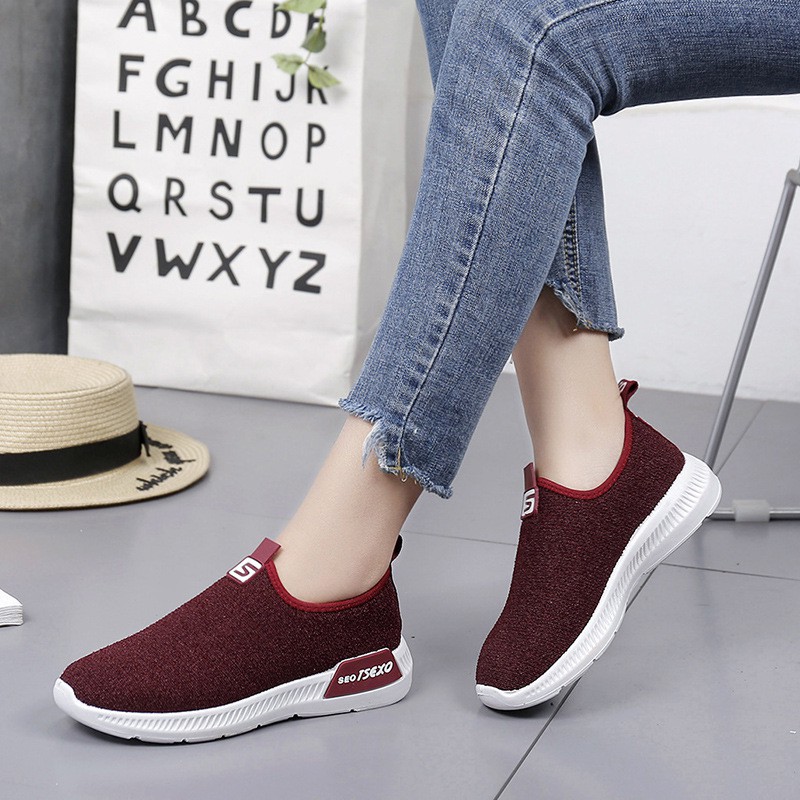 Giày thể thao đế mềm chạy bộ vải nhũ mềm dễ đi tiện lợi