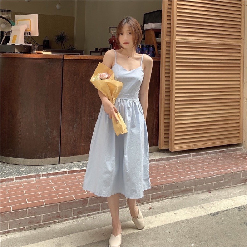 Váy hai dây xoè buộc nơ lưng dáng maxi