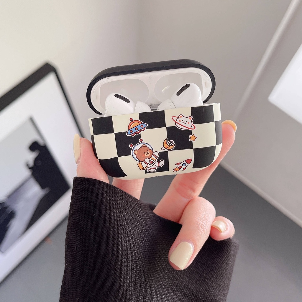 Vỏ Bảo Vệ Hộp Sạc Tai Nghe Airpods 3 Pro 2/ 3 Họa Tiết Sọc Ca Rô + Chú Gấu Dễ Thương Thời Trang 2019 Ốp