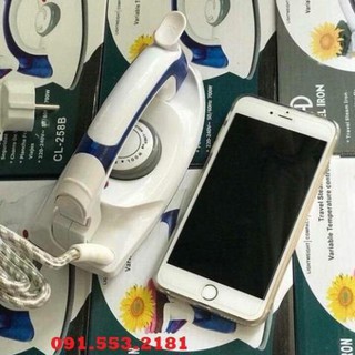 Bàn là hơi nước du lịch mini Travel Iron