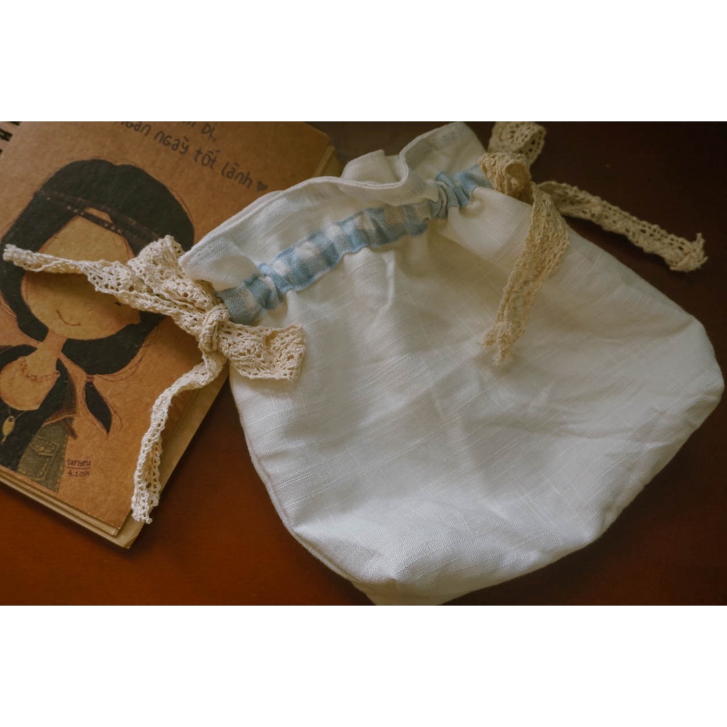 Túi vải rút linen họa tiết caro phối ren - Túi vintage - Tiệm nhà Dẻ 🌰
