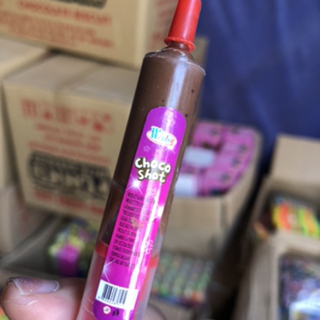 Hộp 30 chiếc kẹo siro socola hình xi lanh cực ngon