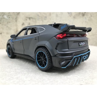 Xe mô hình Lamborghini URUS 2021 - 1:32