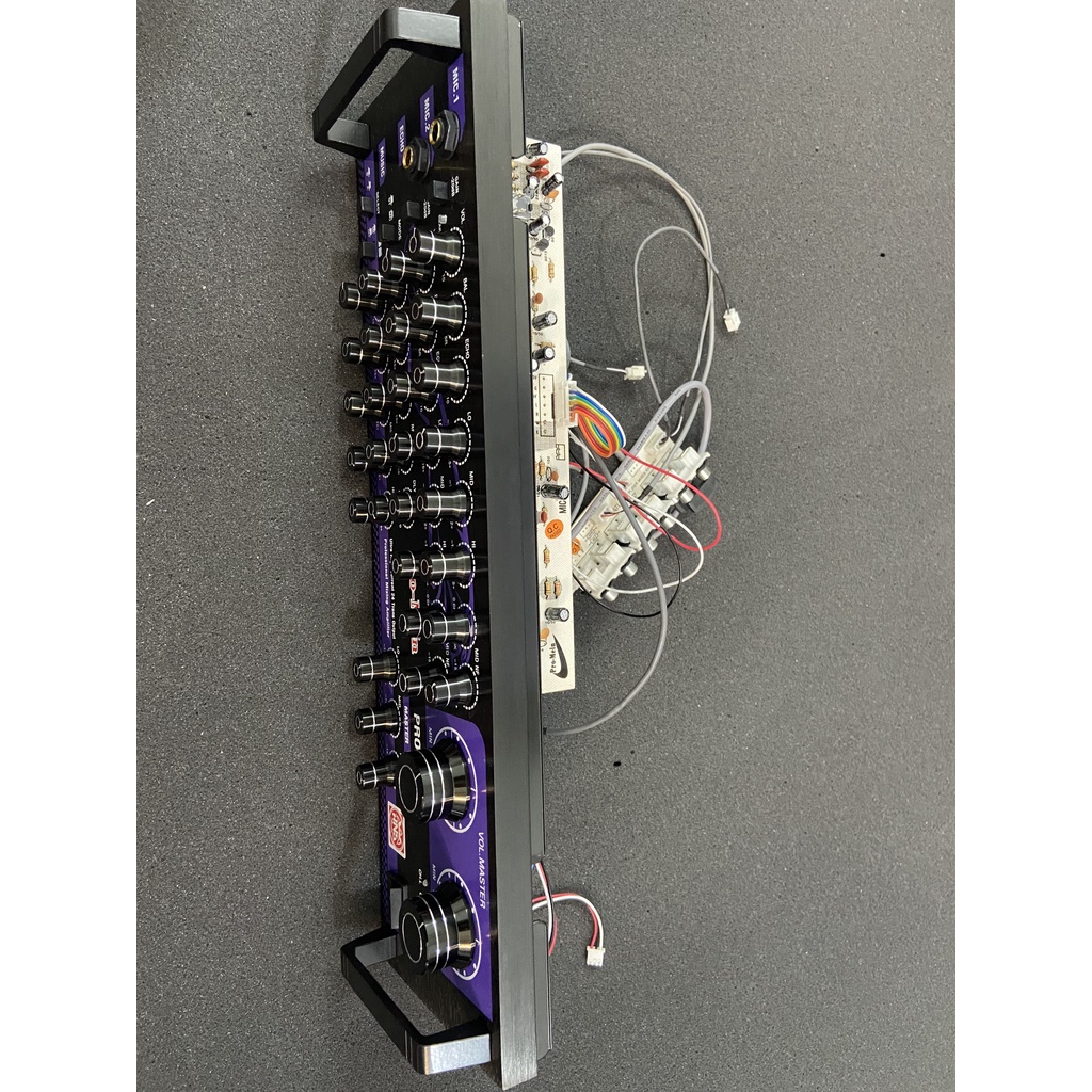 Bộ mặt amply màu tím như hình, mic 8 volum chống hú, echo 50195 vang cực hay