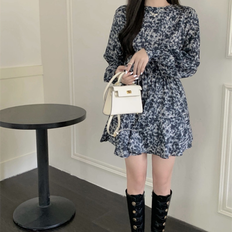 Đầm nữ tay dài họa tiết hoa thanh lịch thời trang