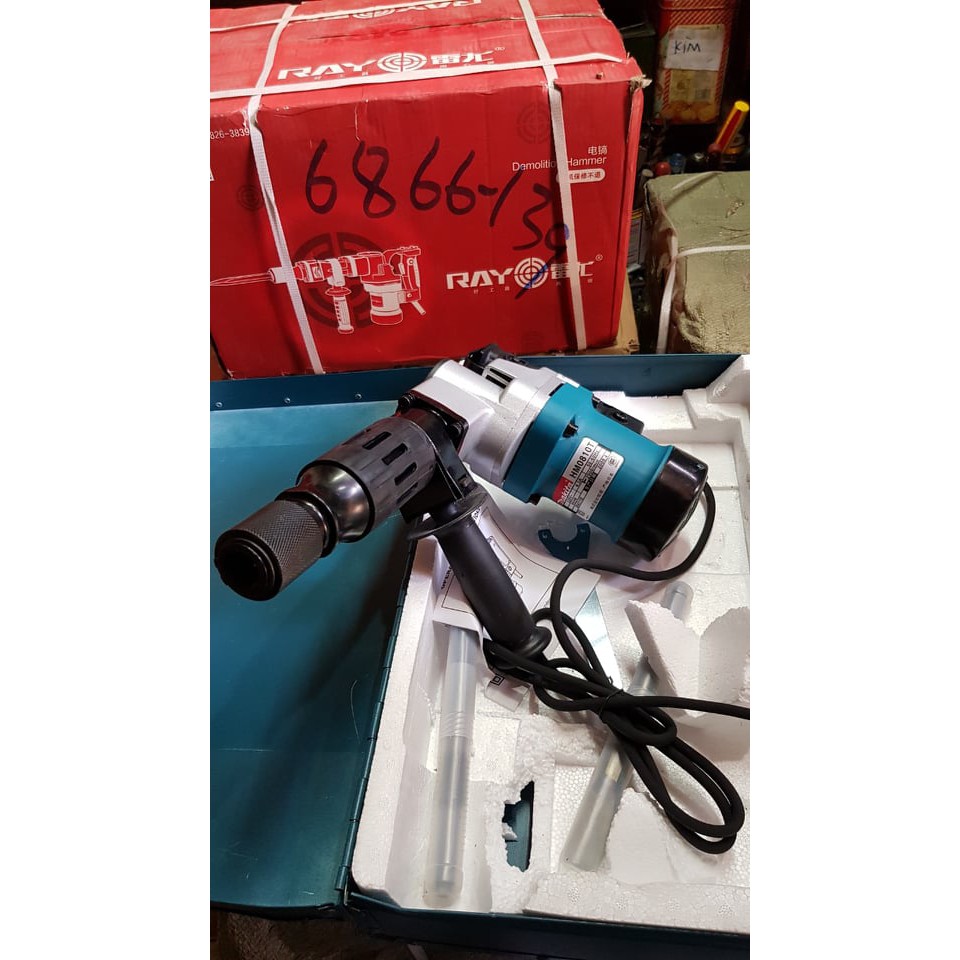 Máy đục Makita - MKT 0810T