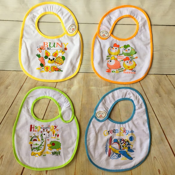 Set 5 Yếm DÁN sơ sinh Minh Hoàng 1 mặt ni-lông chống thấm và 1 mặt vải cotton