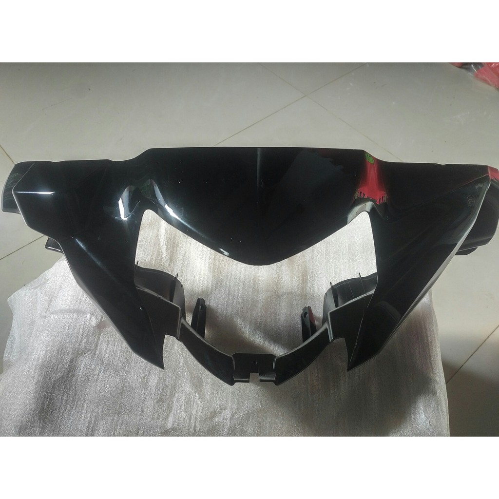 Ốp đầu trước (Nắp trước tay lái) Taurus đen