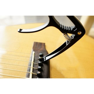 Capo guitar acoustic 2 chức năng CP03