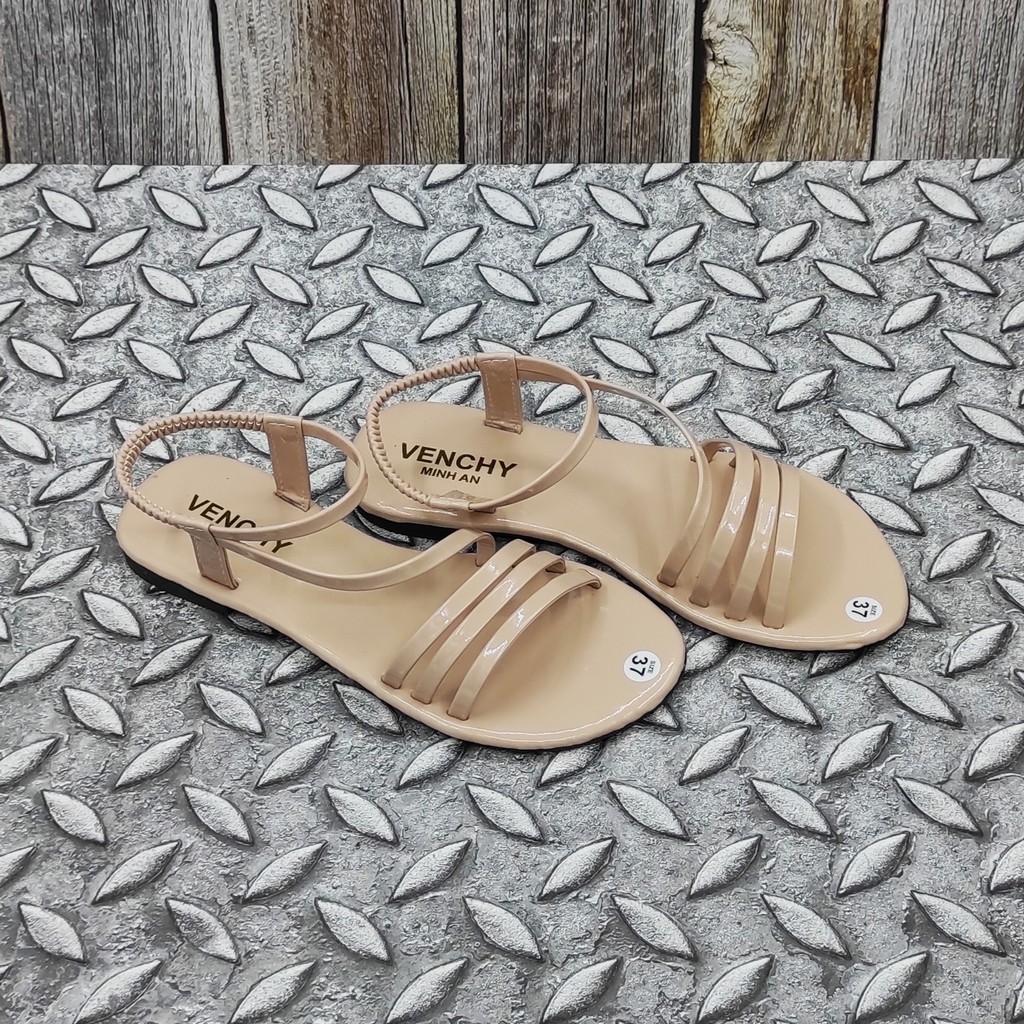 Giày sandal nữ Bevis - quai simili 3 dây ngang hợp thời trang - đế cao su nhẹ nhàng êm ái BE175-2 (Kem)