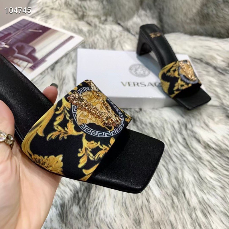 Guốc versace quai hoạ tiết gót dẹt fullbox