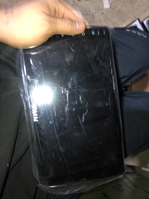 Sản phẩm gia đình làm: đầu màn 9ing redo 32G 2 râu an đờ roi chạy gắn sim