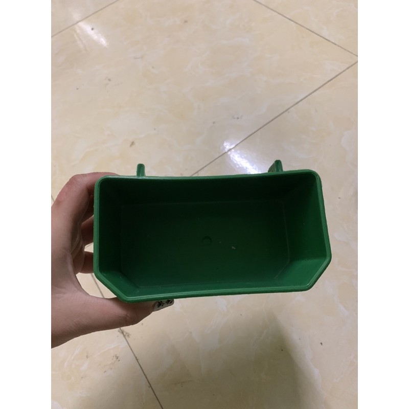 MÁNG ĐỰNG THỨC ĂN CHO BỒ CÂU, GÀ