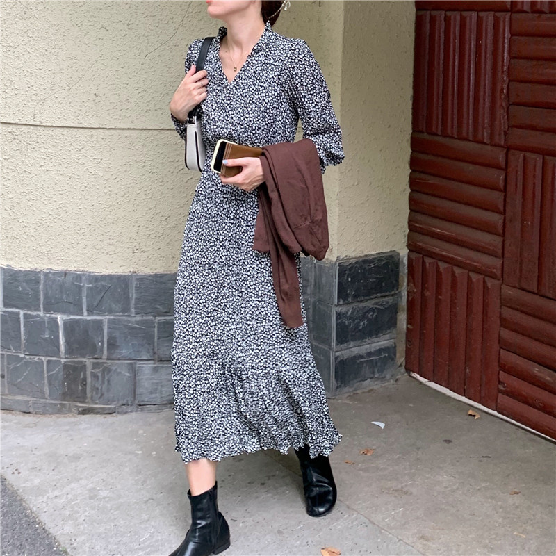 Đầm Midi Tay Dài Hoạ Tiết Hoa Phong Cách Retro 37945