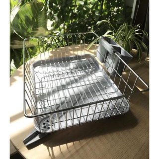 RỔ ÚP CHÉN INOX CÓ KHAY HỨNG NƯỚC