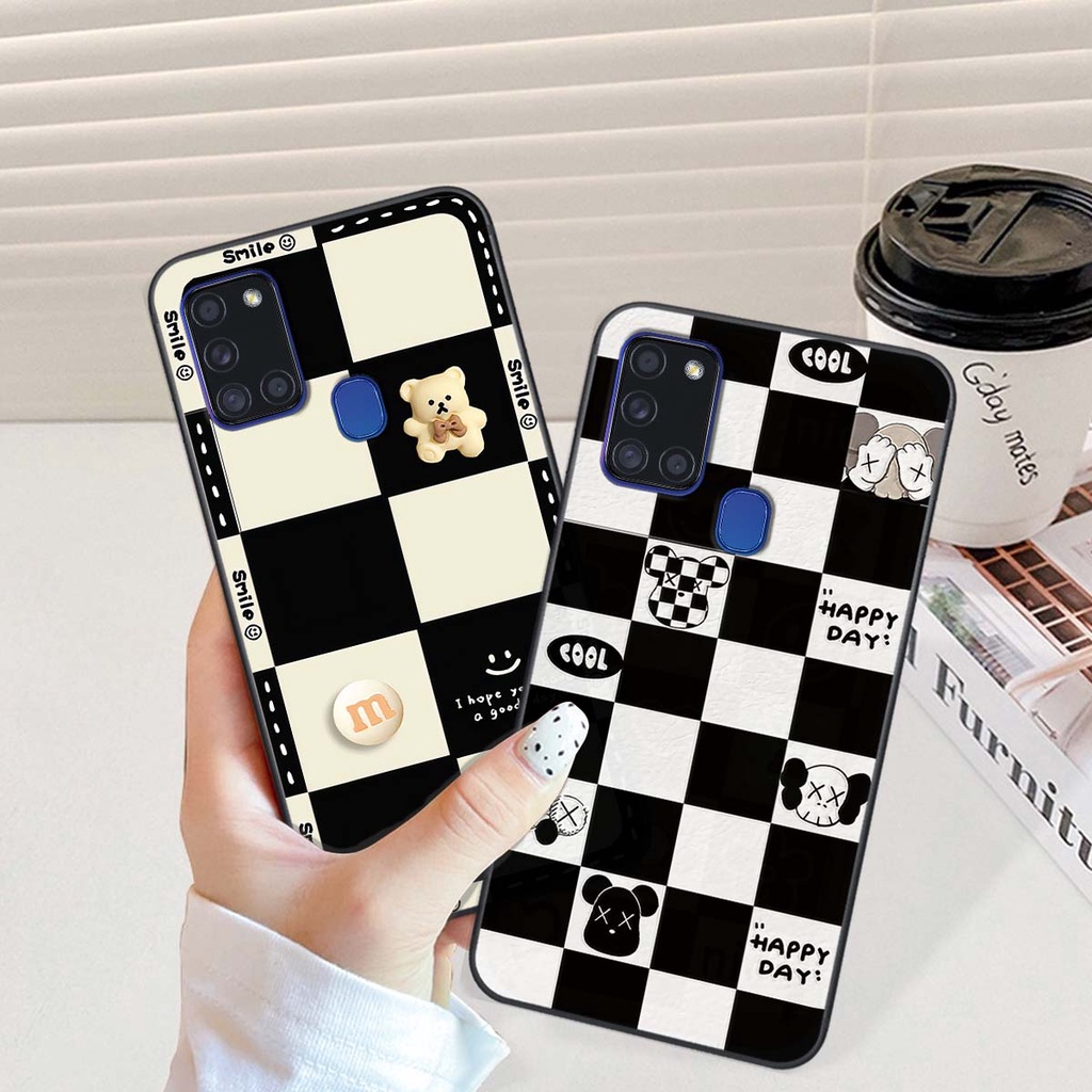 Ốp Samsung A21s gấu Bear rick caro vuông thời trang siêu đẹp